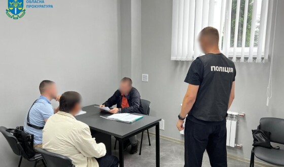 Директор та п’ятеро спільників розтратили понад 1,3 млн грн коштів комунального підприємства