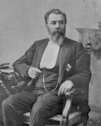 Микола Скліфосовський – хірург (190 років тому)