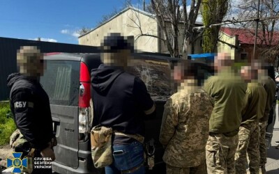 СБУ та Нацполіція затримали в Одесі представників ТЦК та СП, які підозрюються у вимаганні коштів