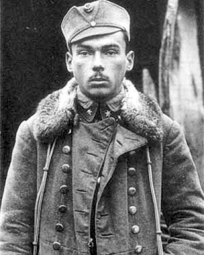 Іван Іванець – художник, мистецький критик, редактор, видавець, фотограф (80 років тому)