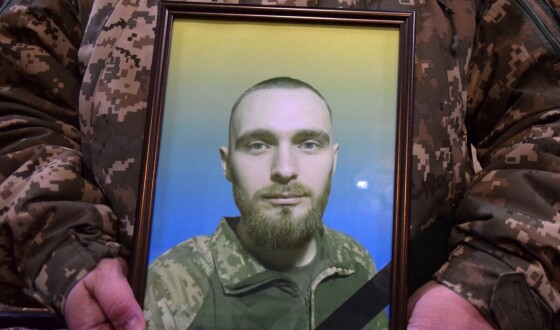 На Волині попрощалися з прикордонником Богданом Божком