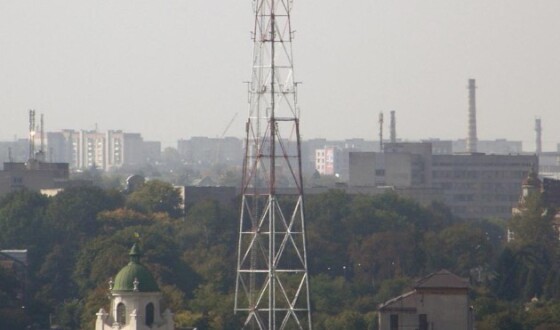Глушіння “ворожих голосів” (40 років тому)