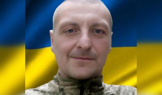 Вчора, 8 жовтня, на Рівненщині попрощалися з Героями Віктором Свиридюком, Сергієм Юрченком, Віталієм Сличком та Сергієм Пащуком