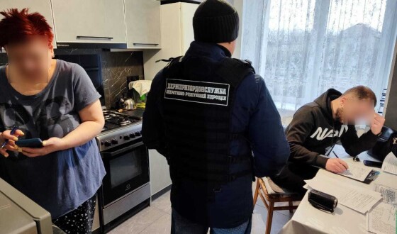 На Прикарпатті викрили жінок, які використовували підроблені документи для виїзду родичів за кордон