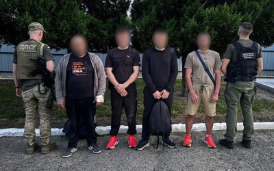 Четверо чоловіків затримані біля кордону на Буковині
