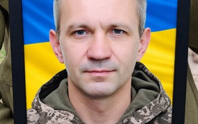 Сумська громада попрощалася із Захисниками України Миколою Мироненком, Андрієм Шумилом і Сергієм Горобцем