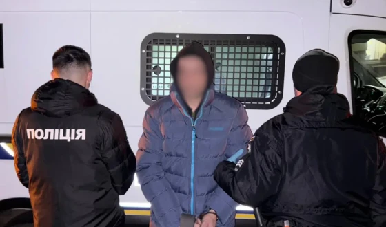 Поліцейські викрили канал постачання наркотиків до колонії