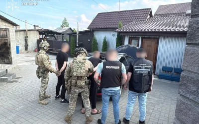 За 10 тис. доларів США двє чоловіків переправляли ухилянтів до Білорусі