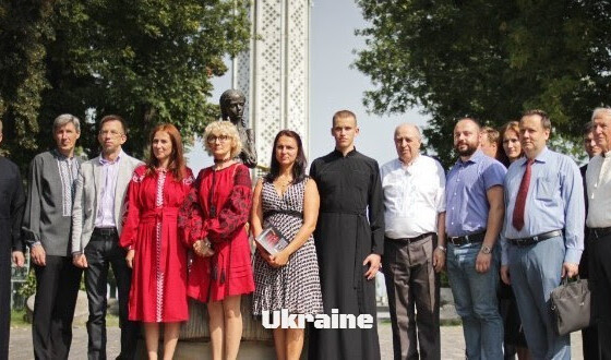 Міжнародна акція &#8220;Запали свічку пам&#8217;яті&#8221;