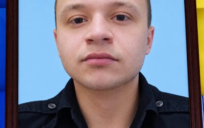Сумська громада попрощалася із Захисником України Миколою Потапенком