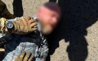 Викрали чоловіка та «вибивали» з нього електрострумом 360 тисяч доларів: Нацполіція викрила зловмисників в Одесі