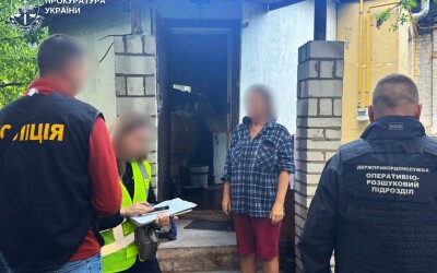 Жителька Києва збувала психотропи у препаратах для схуднення в Україні та за її межами