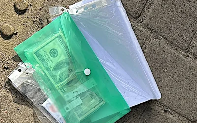 У Києві Нацполіція затримала “генерала”, який вимагав 15 тисяч доларів з військовослужбовця