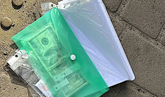 У Києві Нацполіція затримала “генерала”, який вимагав 15 тисяч доларів з військовослужбовця