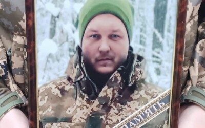 Сьогодні Сумська громада попрощалася з мужнім Захисником України Артемом Любченком