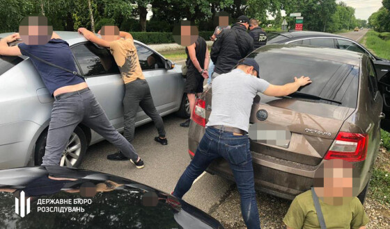 На Закарпатті викрили ще одну групу, яка переправляла через кордон військовозобов’язаних