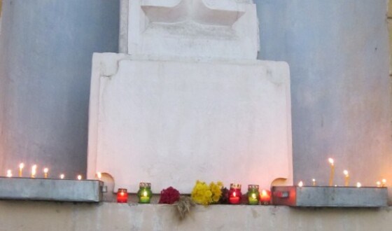 В Криму вшанували пам&#8217;ять жертв Голодомору-геноциду 1932-1933 років в Україні