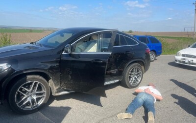 На Львівщині викрито організатора незаконного переправлення осіб через державний кордон