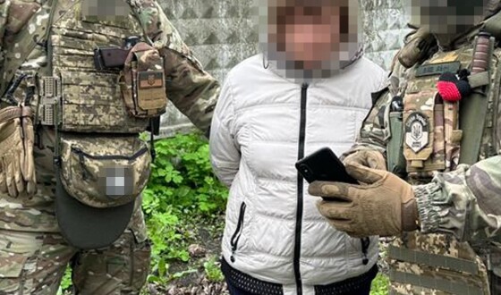 СБУ затримала двох ворожих інформаторок на Донеччині: одна з них працювала на «вагнерівців», які штурмують Бахмут