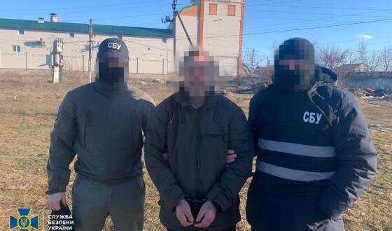СБУ затримала у Києві прокремлівського блогера, який переховувався від правосуддя в монастирі УПЦ (МП)