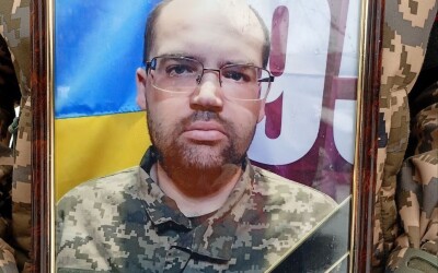 Сьогодні сумська громада попрощалася з двома захисниками України