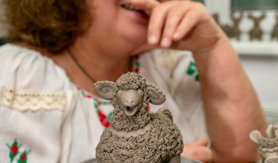 Глина, що усміхається: історія гончарки Ніни Дубинки