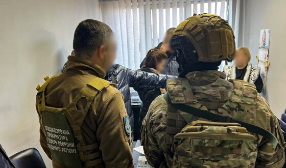 Національна поліція припинила корупційні схеми «бігунків» у сервісних центрах МВС Дніпропетровської та Одеської областей
