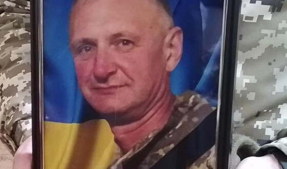 Вчора сумська громада попрощалася з мужнім воїном Віталієм Штановим