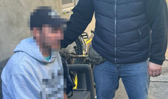 СБУ та Нацполіція викрили ще 2-х колаборантів, які допомагали рашистам під час окупації Херсона