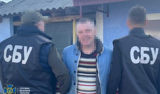 Четверо ділків намагалися налагодити незаконний продаж «трофейної» зброї в Україні