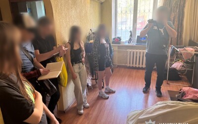 Українські поліцейські встановили псевдомінера закладів у Чехії, Словаччині та Латвії