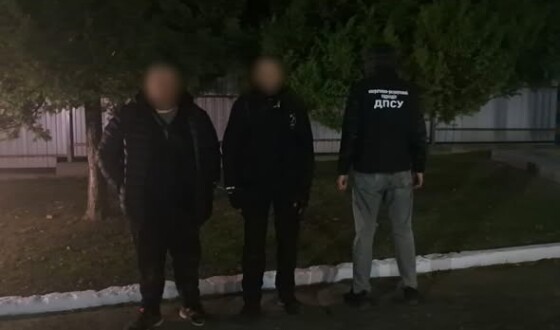 Прикордонники з дрона відстежили рух порушників і затримали їх на підході до кордону