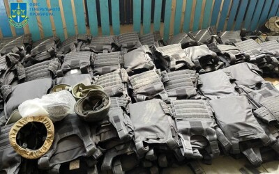 5 років за ґратами проведе командир прикордонної частини, який закупив неякісні шоломи на 36 млн грн