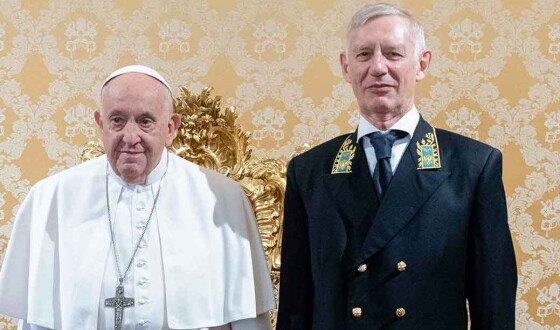Шпигун біля Папи: Росія призначила посла у Ватикані