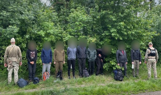 За сім верст киселю зʼїсти: дві групи порушників на Одещині намагалися потрапити за кордон