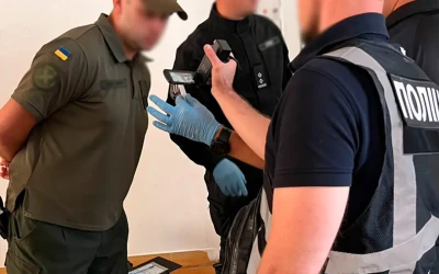 ДВБ Нацполіції знешкодив діяльність наркозбувачів у виправній колонії на Львівщині