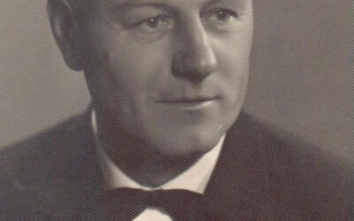 Андрій Поліщук – оперний та концертний співак, актор, поет (120 років тому)