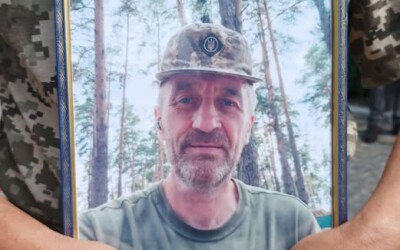 Сьогодні Сумська громада попрощалась із Героєм Олександром Науменком