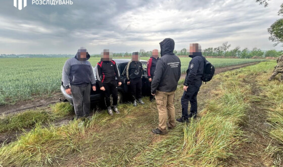 На Одещині ДБР затримало правоохоронця та його спільника, які заробляли 80 тис. дол в місяць на ухилянтах