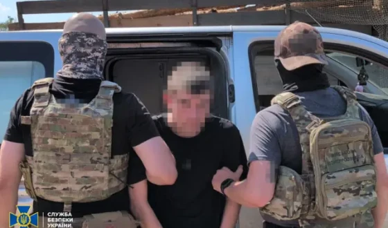СБУ затримала агента рф, який зареєстрував для ворога 27 Старлінків