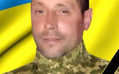 Вчора, 6 грудня, на Рівненщині останнім земним шляхом провели Героїв Андрія Олексюка та Романа Ковтуновича