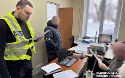 На Житомирщині правоохоронці викрили працівників ТЦК у хабарях за уникнення призову