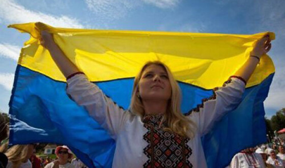 За Україну – вставаймо усі!