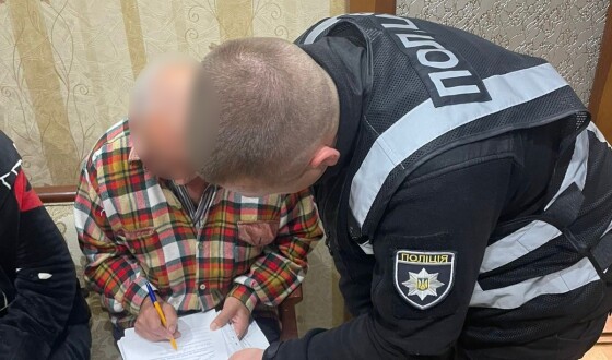 Поліція викрила голову Центральної МСЕК та його спільників на схемі фіктивних інвалідностей