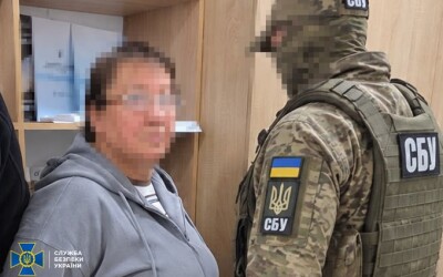 СБУ затримала топменеджерку захопленого підприємства Луганщини, яка за співпрацю з рашистами 3 роки перебувала у розшуку
