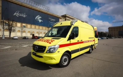 Як війна в Україні збільшила попит на перевезення літніх людей та осіб з інвалідністю