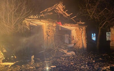 Дві людини, з них одна дитина, зазнали поранень через російські обстріли Донеччини