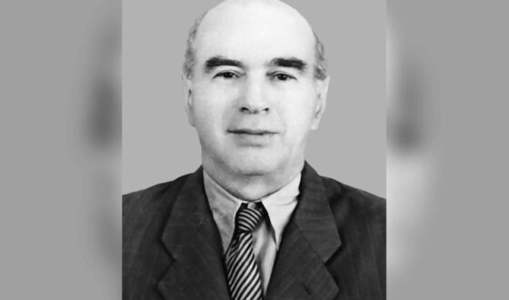 Офіцер Армії УНР і редактор журналу «Українське козацтво» Антін Кущинський