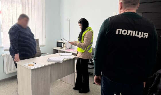 Працевлаштування «на папері» на майже 3 млн гривень: поліцейські Житомирщини викрили корупційну схему