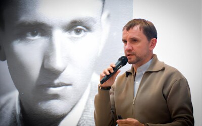 Володимир В’ятрович: “Робота над національною ідентичністю зробила Україну міцнішою”